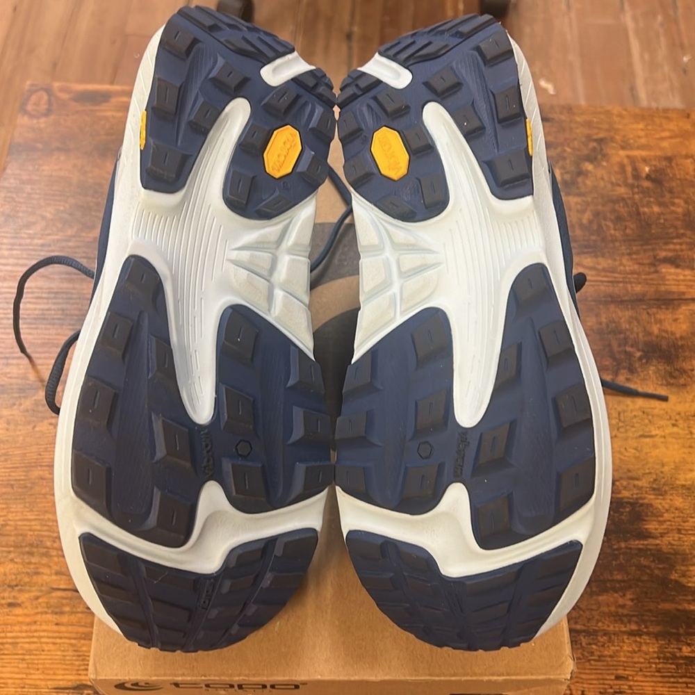 Women's Topo Athletic Ultraventure 3 - Picture 3 of 3